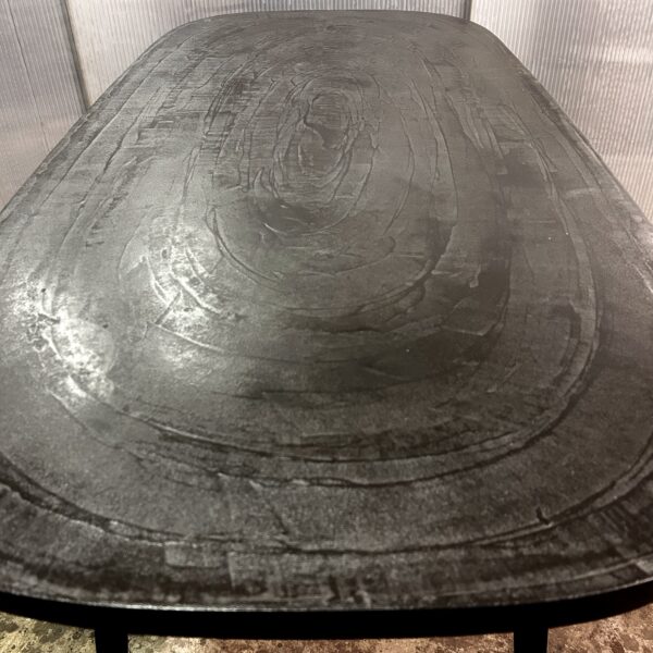 table-en-beton-sur-mesure-gris-ovale
