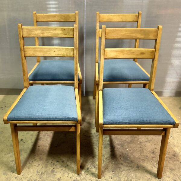 chaises-vintage-industriel-bistrot-renoves-retapisse-bois-boismiel-tissus-bleu-grise-vuedeface